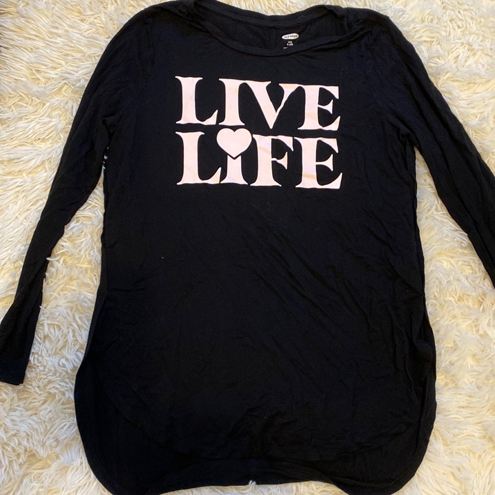 Long sleeve comfortable shirt
